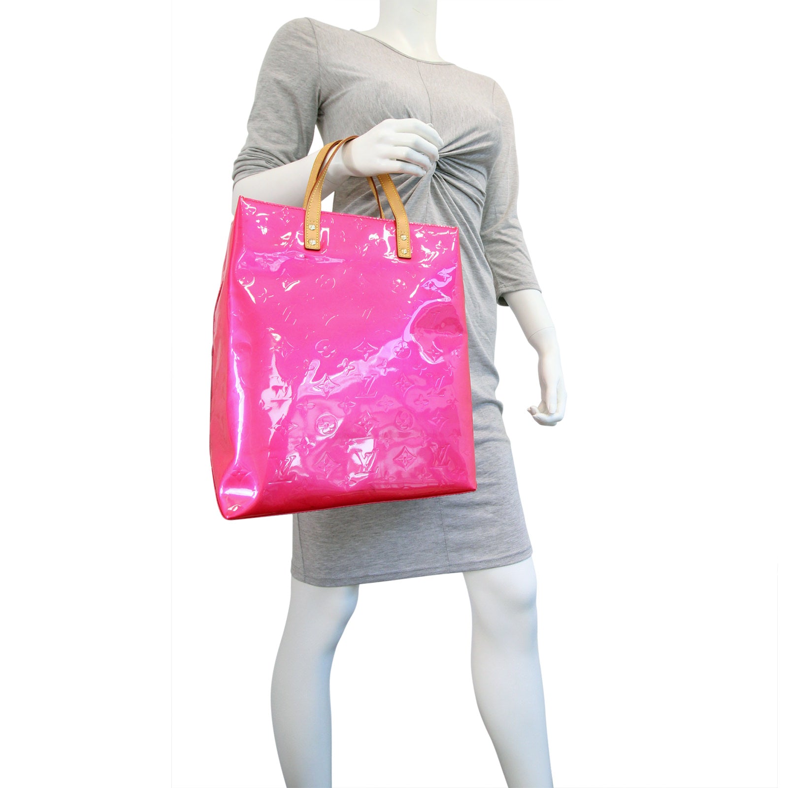 Louis Vuitton Reade MM Vernis Monogram Mannequin