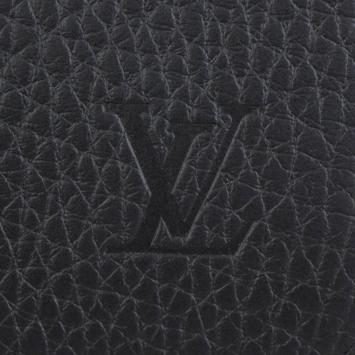 Louis Vuitton Vertical Zippy Wallet Taurillon Stamp