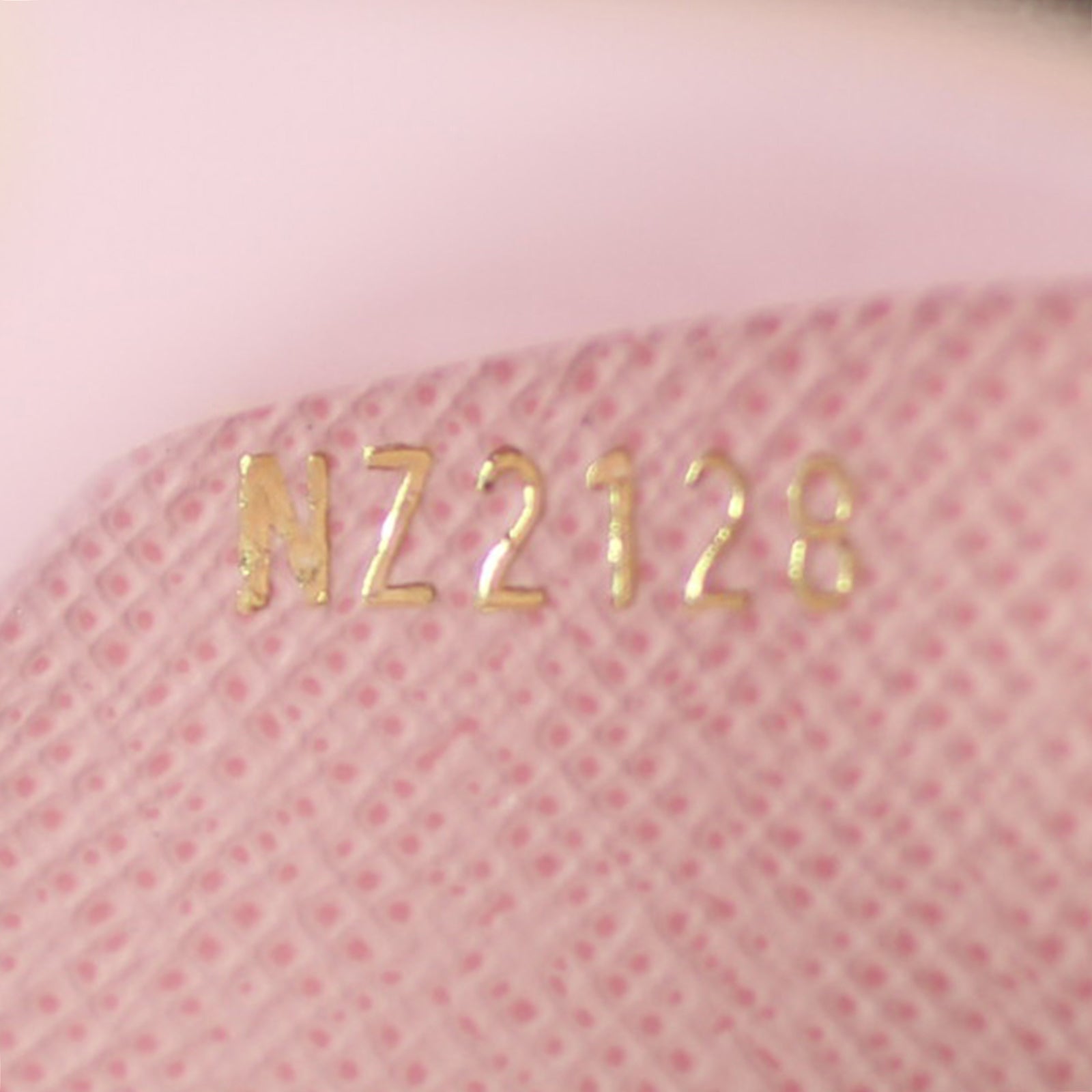 Louis Vuitton Victorine Wallet Code