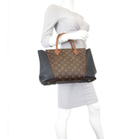 Louis Vuitton W Tote PM Monogram Mannequin