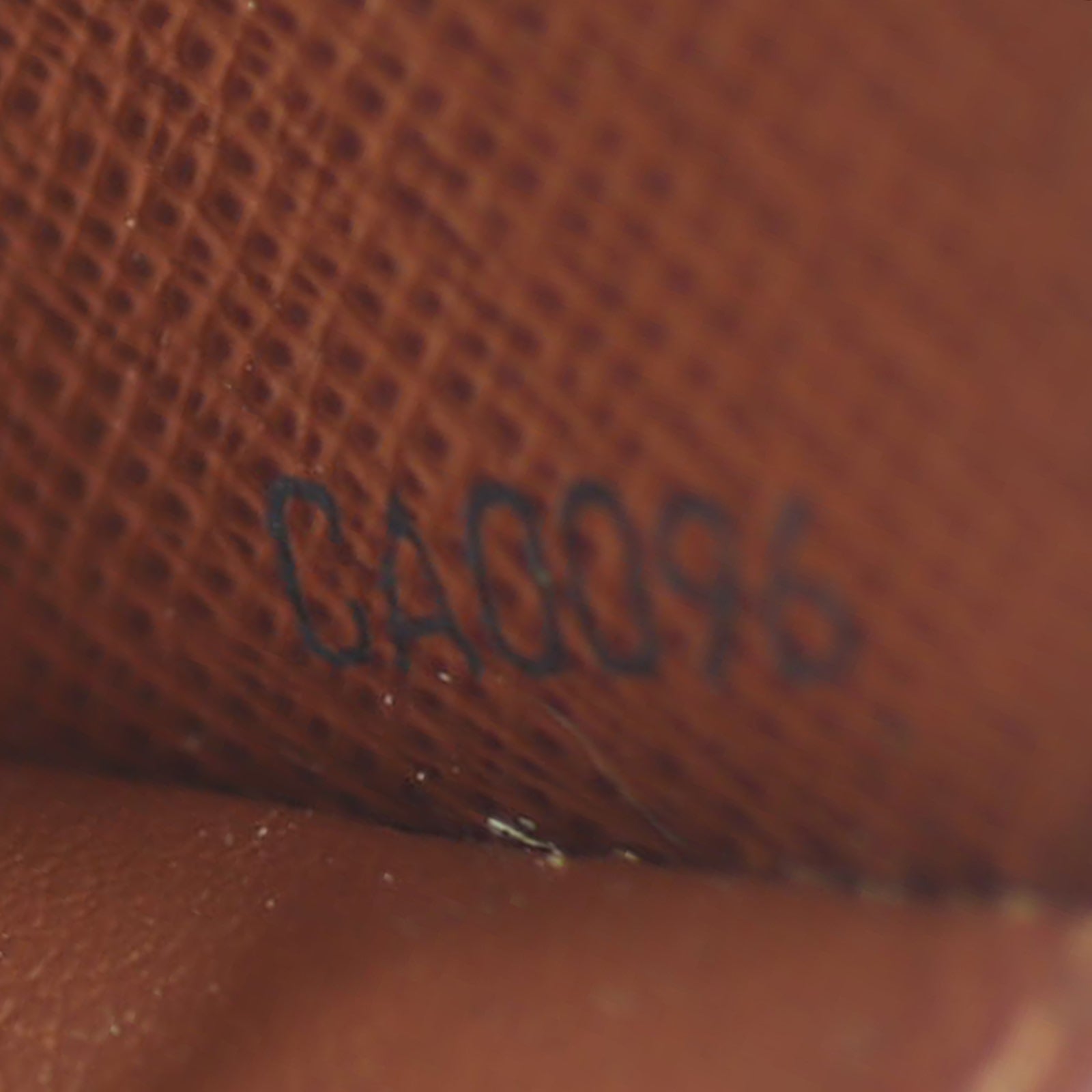 Louis Vuitton Zippy Wallet Monogram Code