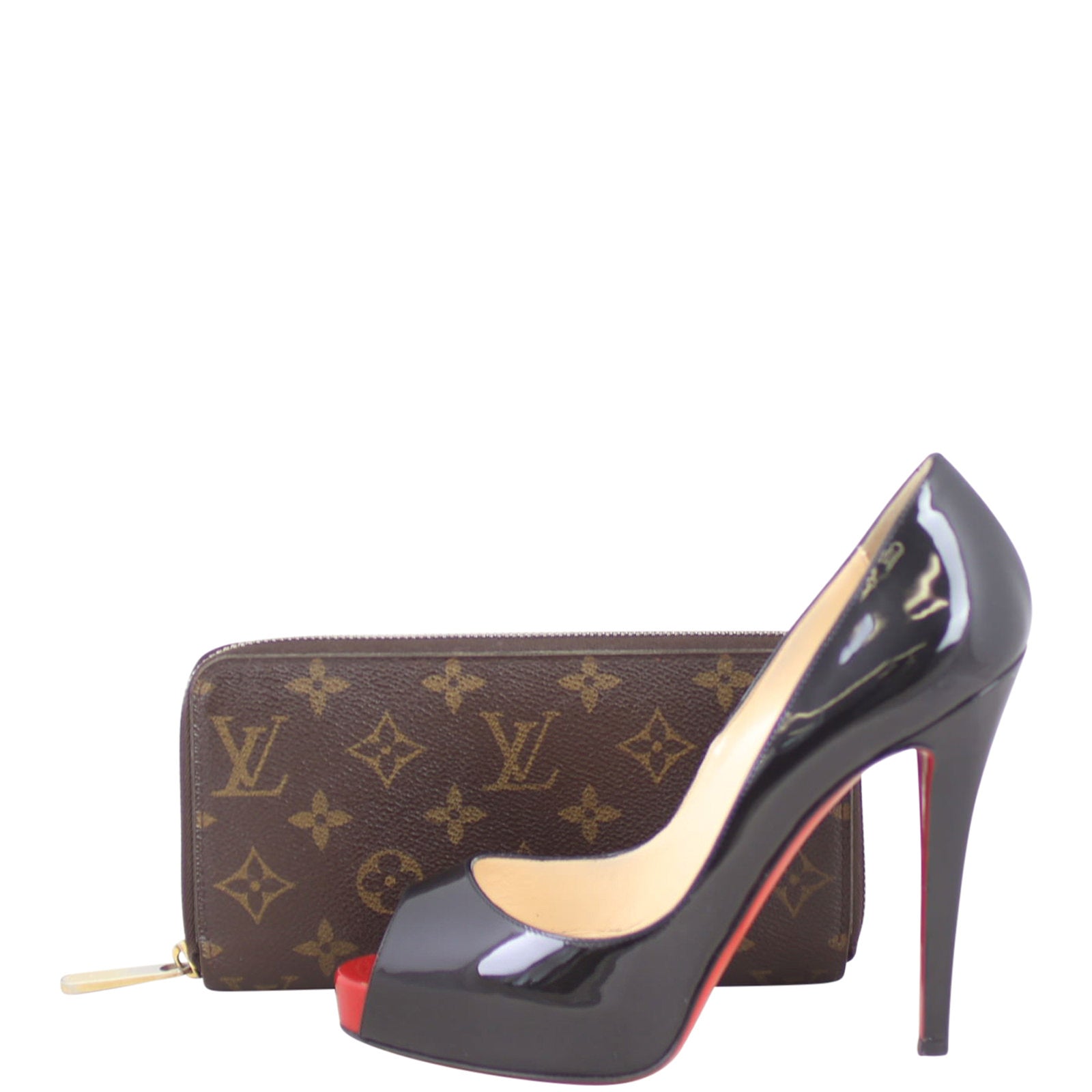 Louis Vuitton Zippy Wallet Monogram Scale