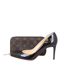 Louis Vuitton Zippy Wallet Monogram Shoe