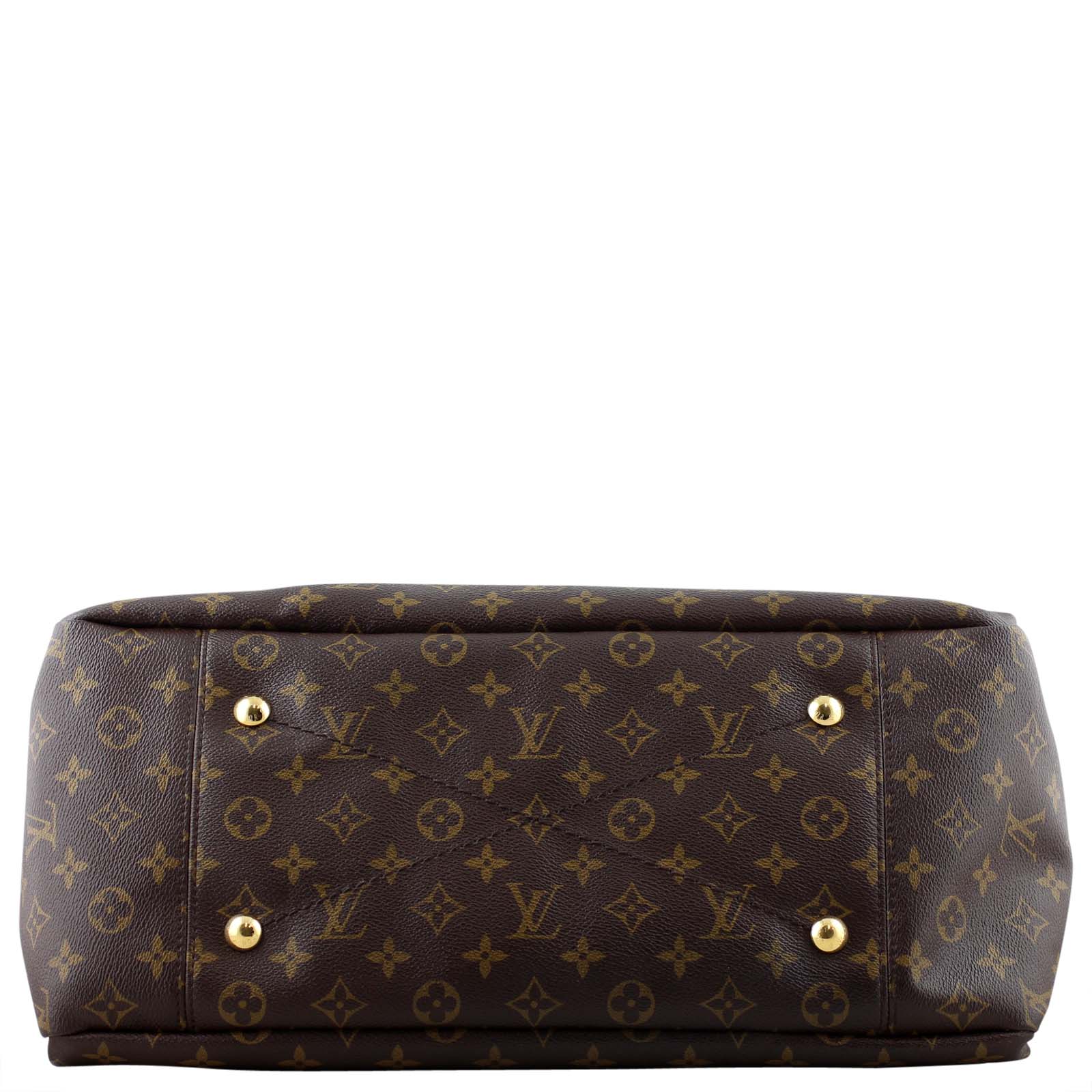 Louis Vuitton Artsy MM Monogram Base