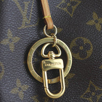 Louis Vuitton Artsy MM Monogram hardware