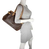 Louis Vuitton Batignolles Horizontal Tote Mannequin