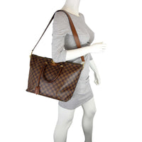 Louis Vuitton Belmont Damier Ebene  mannequin