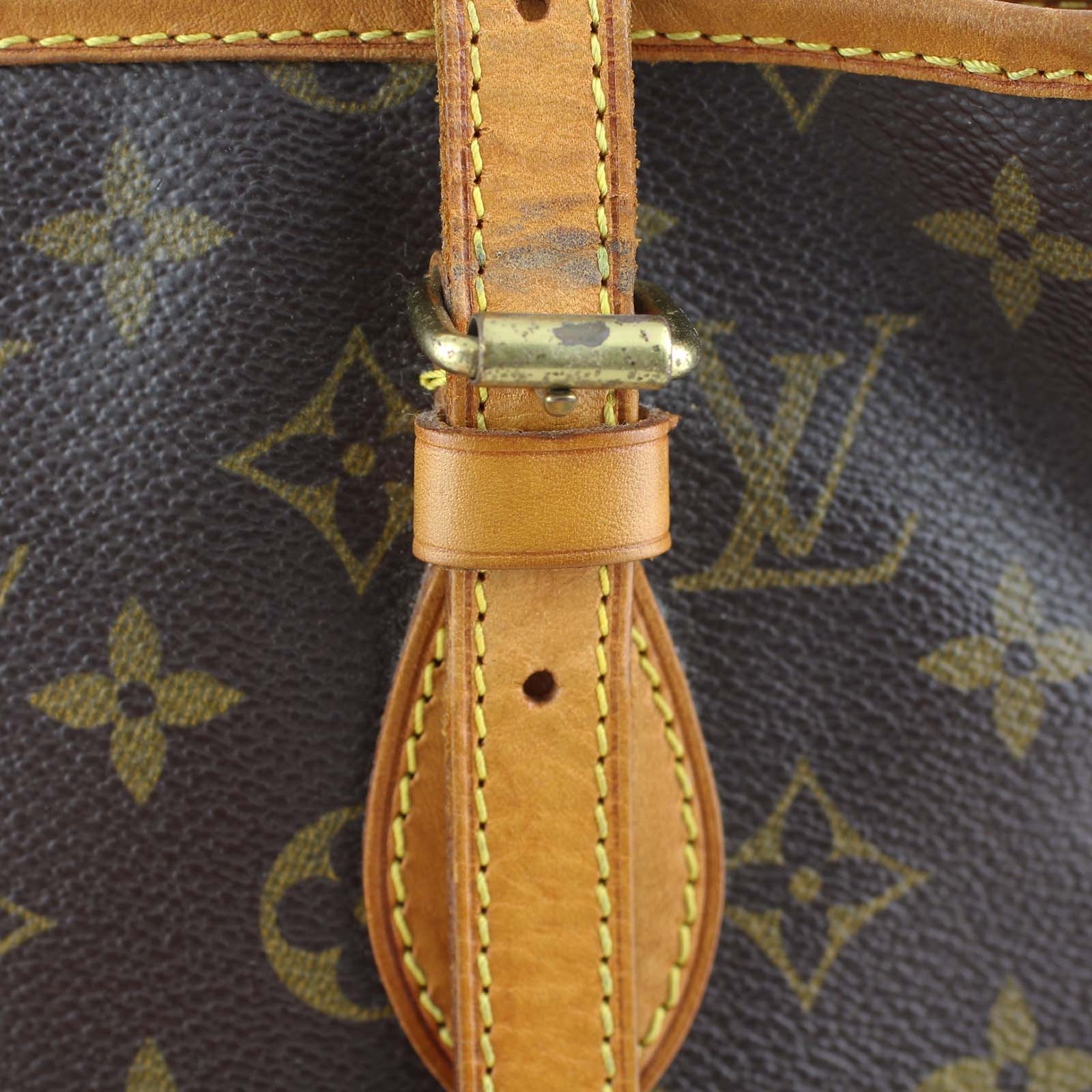 Louis Vuitton Petit Bucket Bag straps