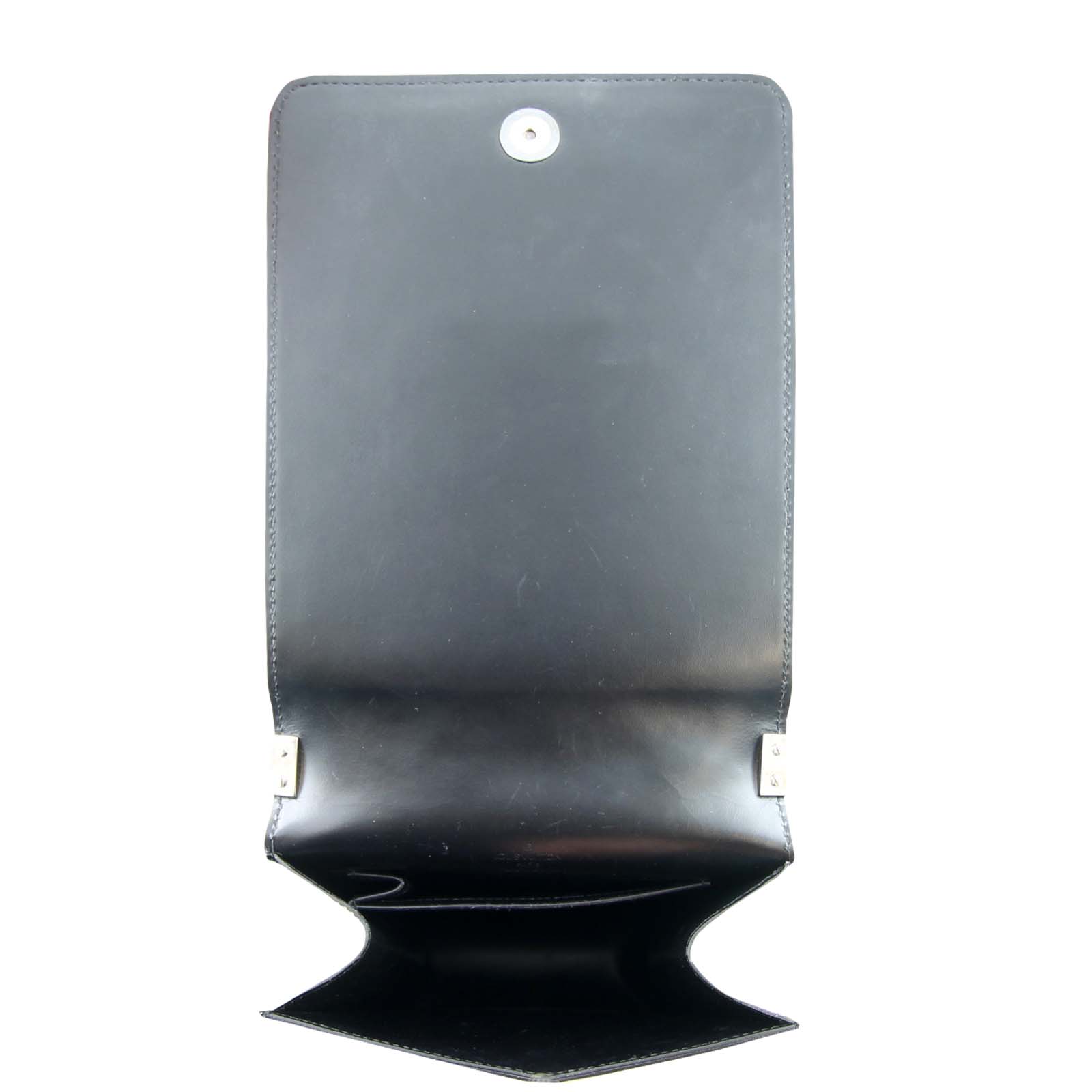 Louis Vuitton Cabaret Messenger Damier Vernis Interior