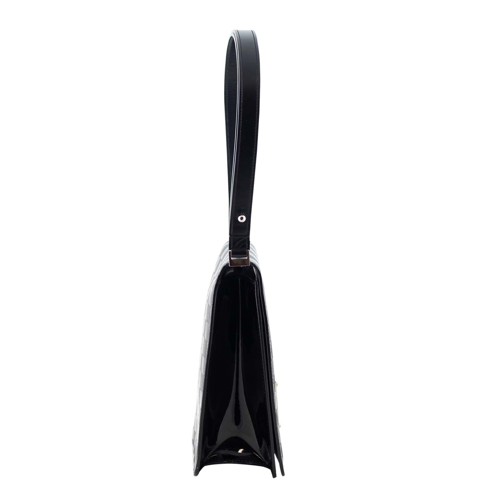 Louis Vuitton Cabaret Messenger Damier Vernis Left