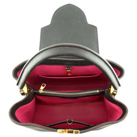 Louis Vuitton Capucines MM Inside