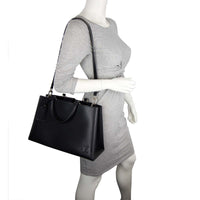 Louis Vuitton Kleber MM Epi Mannequin