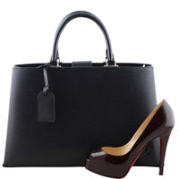 Louis Vuitton Kleber MM Epi Scale