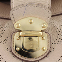 Louis Vuitton Mahina Cirrus PM clasp