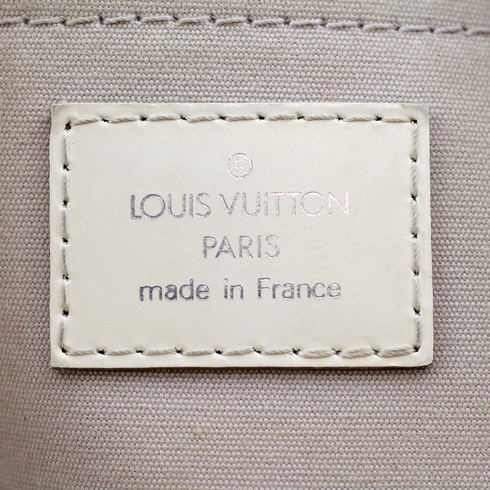 Louis Vuitton Montaigne Bowling GM Epi stamp