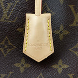 Louis Vuitton Montaigne MM Monogram Clochette