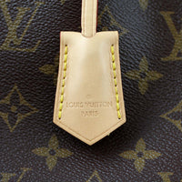 Louis Vuitton Montaigne MM Monogram Clochette