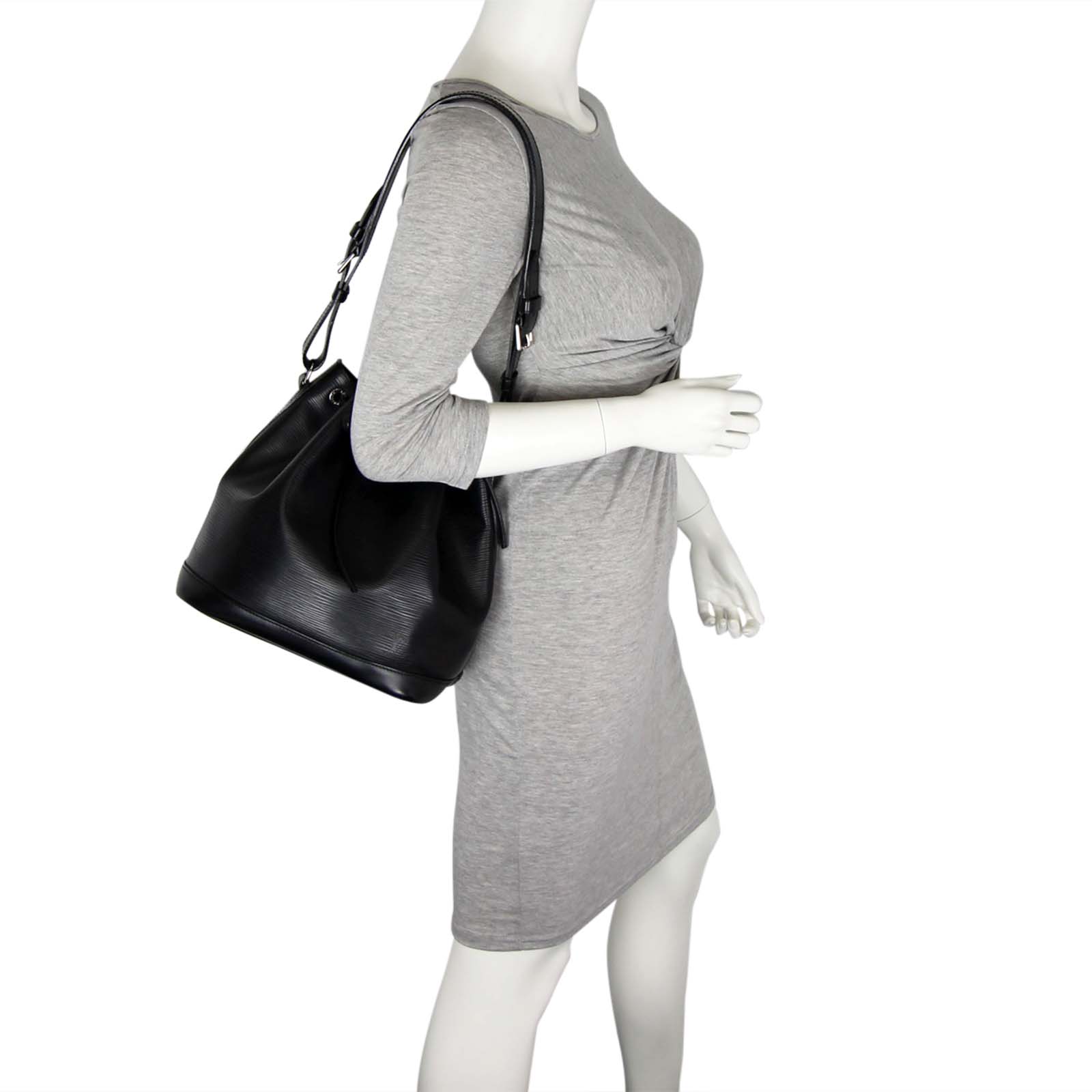 Louis Vuitton Petit Noé Epi Scale