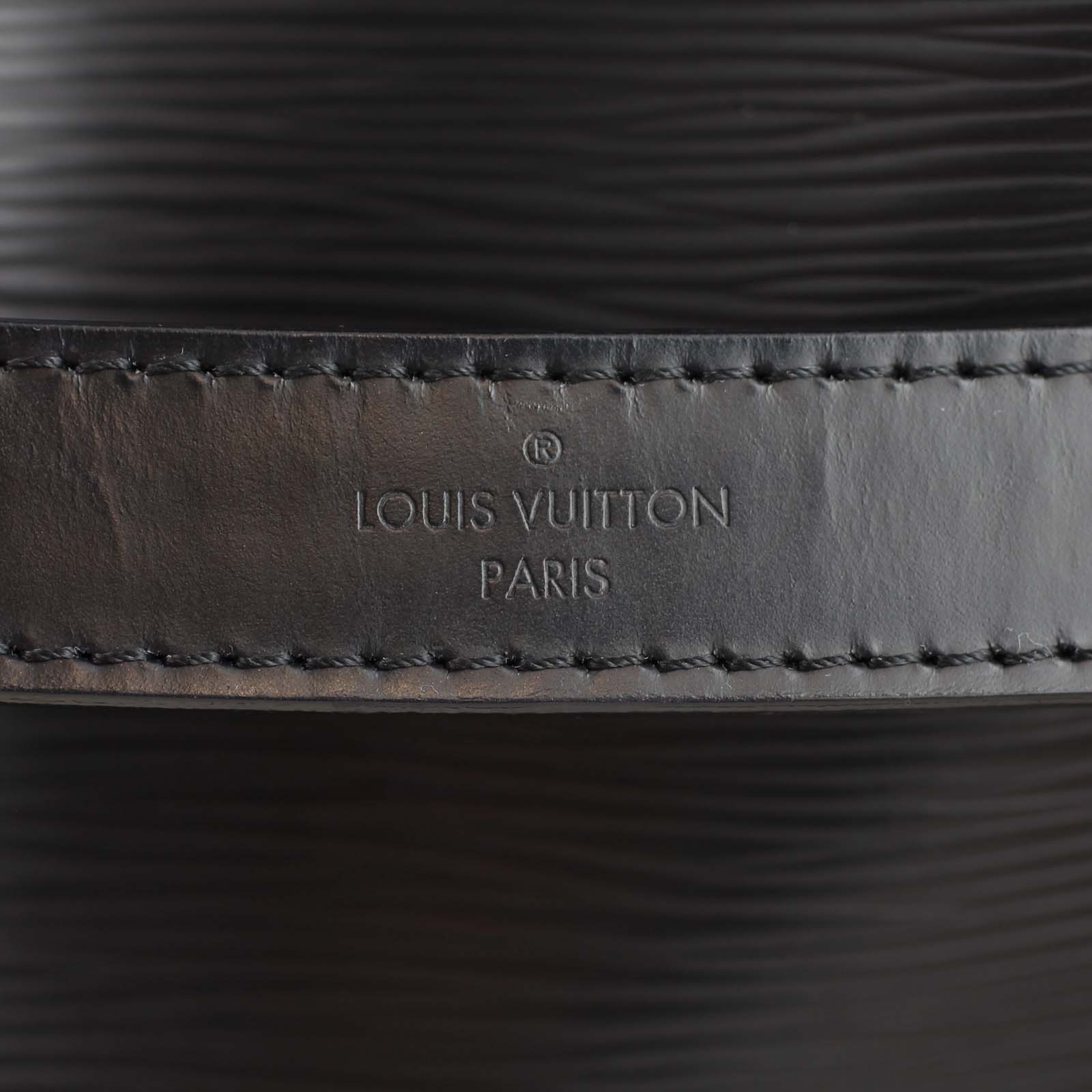 Louis Vuitton Petit Noé Epi Strap stamp