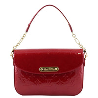 Louis Vuitton Rodeo Vernis Pomme D’amour Front with handle