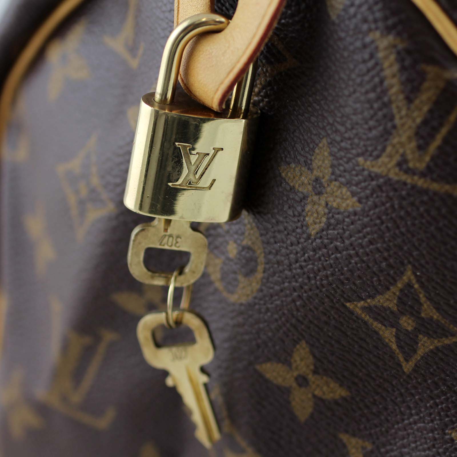 Louis Vuitton Speedy 30 Monogram Lock