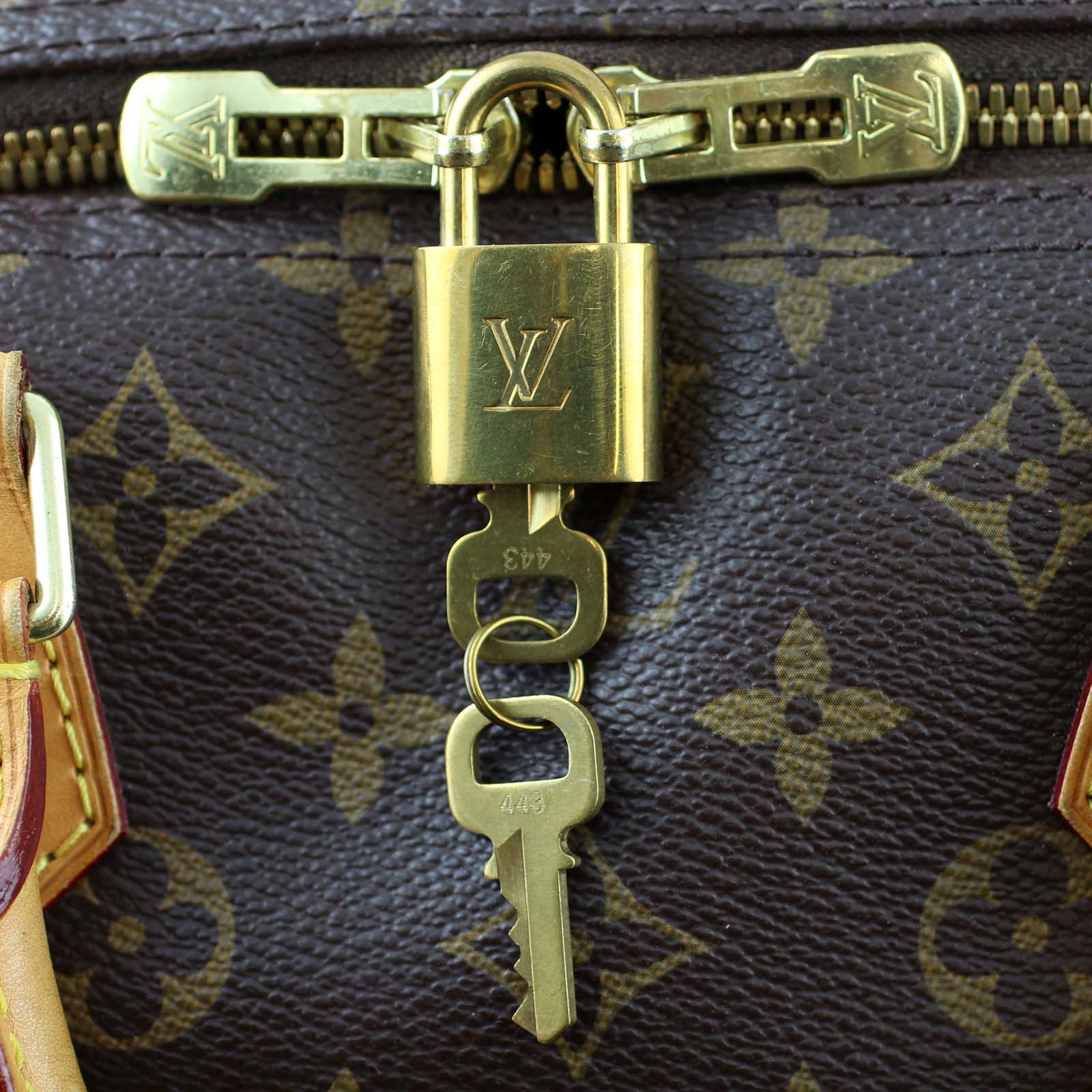 Louis Vuitton Speedy Bandoulière 40 Monogram hardware