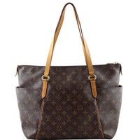 Louis Vuitton Totally MM Monogram Front