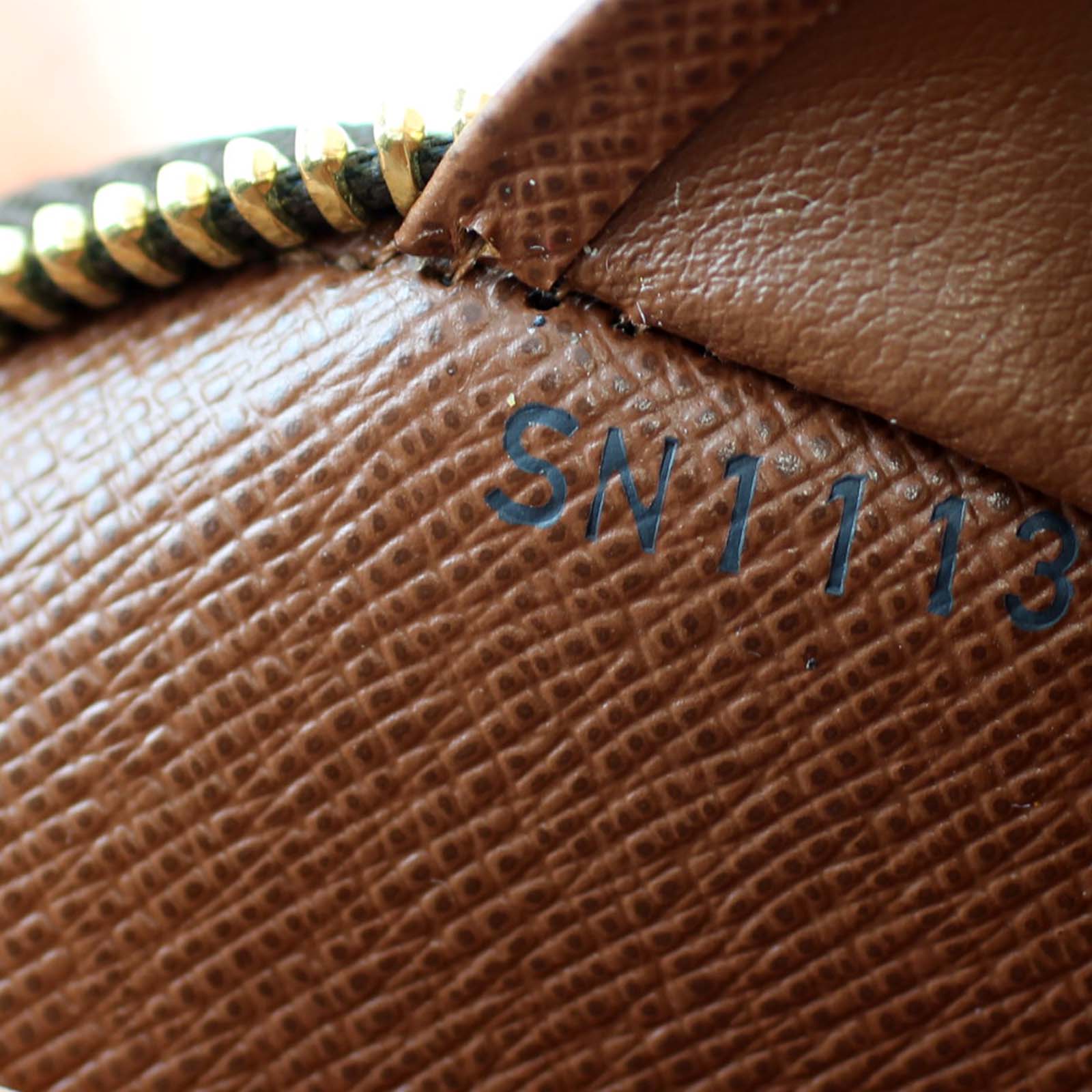 Louis Vuitton Zippy Organiser Monogram Date Code