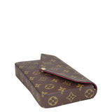 Louis Vuitton Pochette Felicie Monogram Corner distance