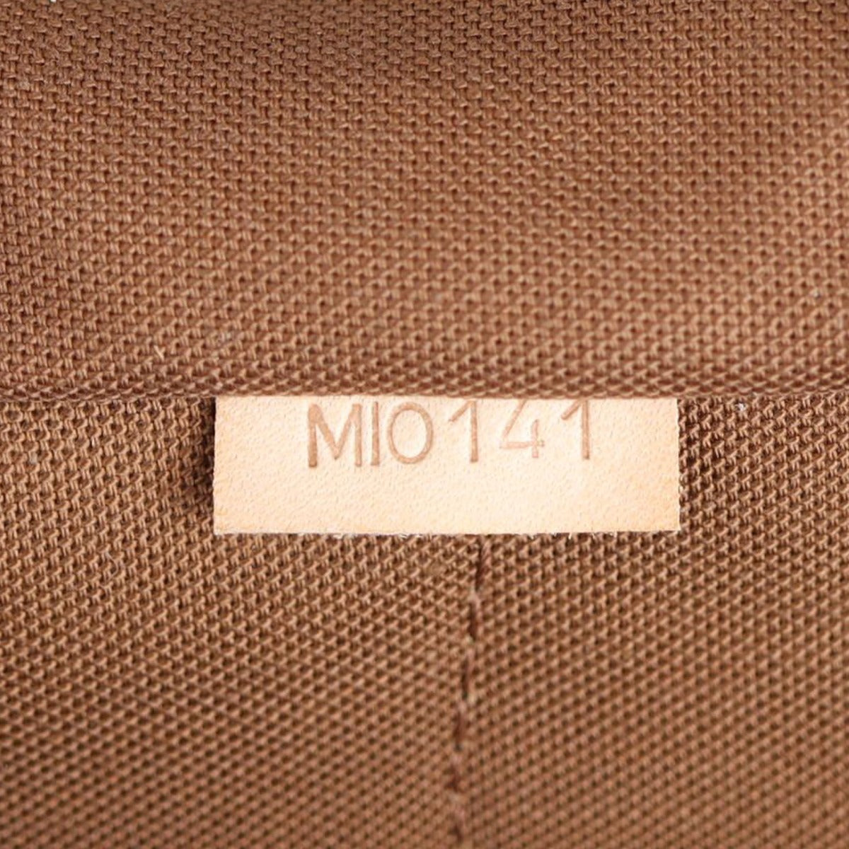 Louis Vuitton Montorgueil GM Monogram Date code
