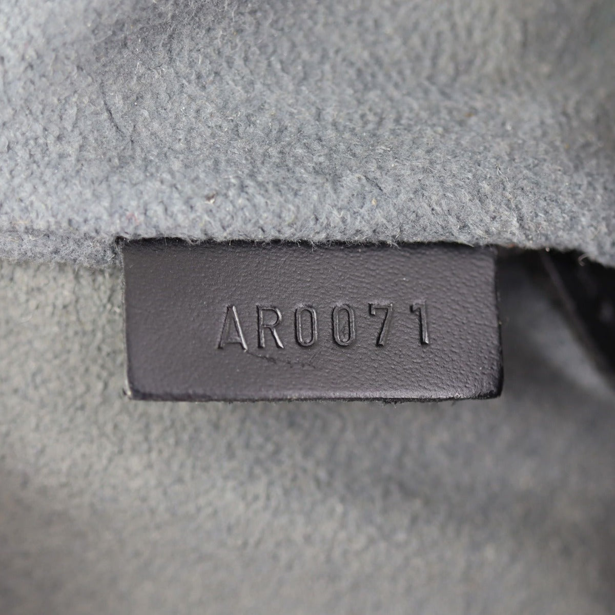 Louis Vuitton Alma PM Epi with Strap Date code
