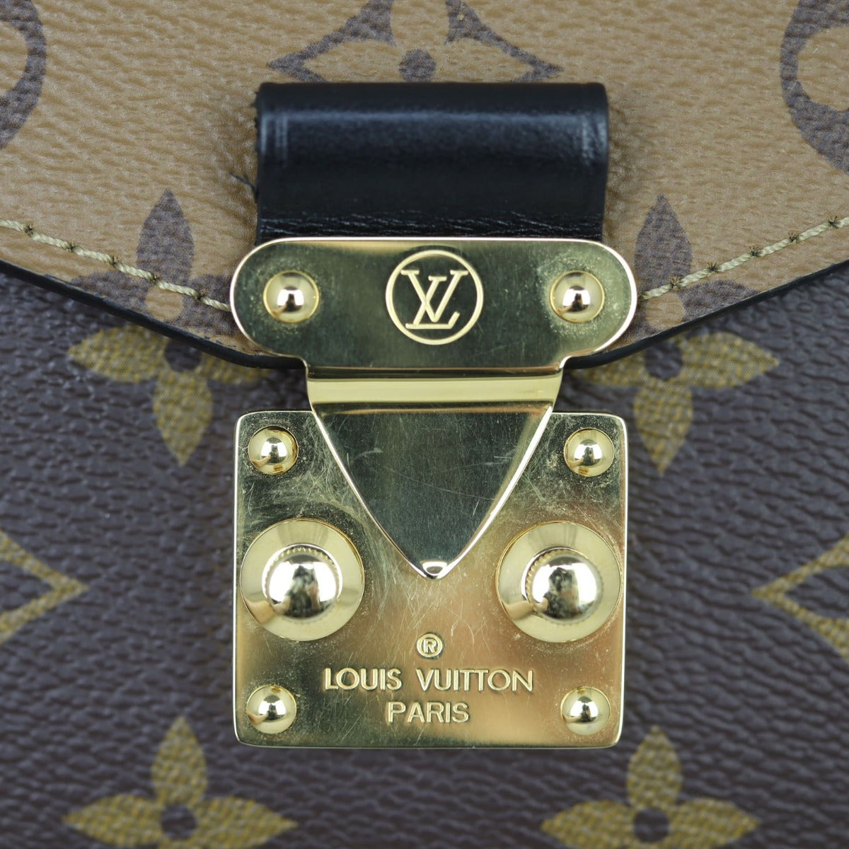 Louis Vuitton Pochette Metis Monogram Reverse