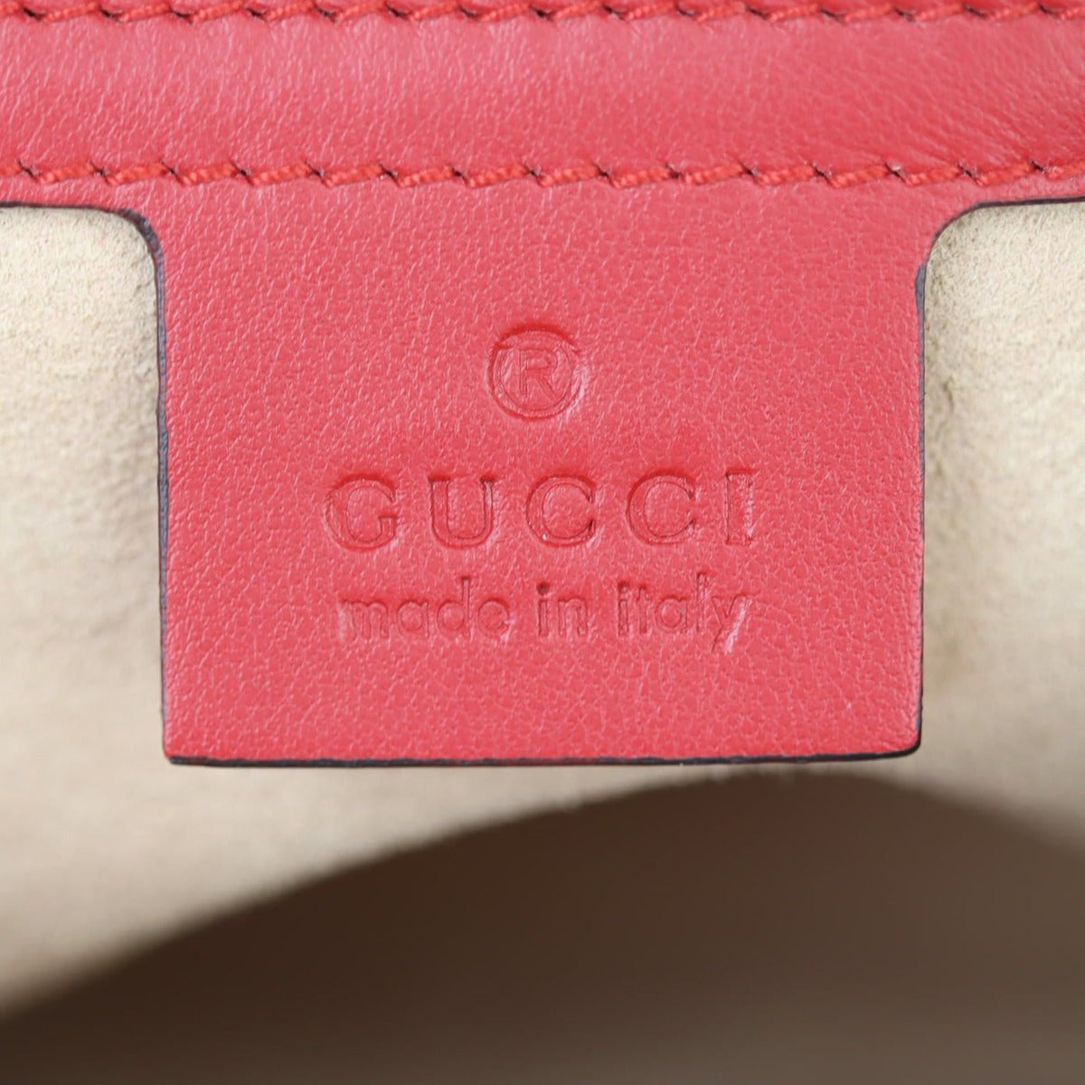 Gucci GG Marmont Matelasse Small Shoulder Bag Stamp
