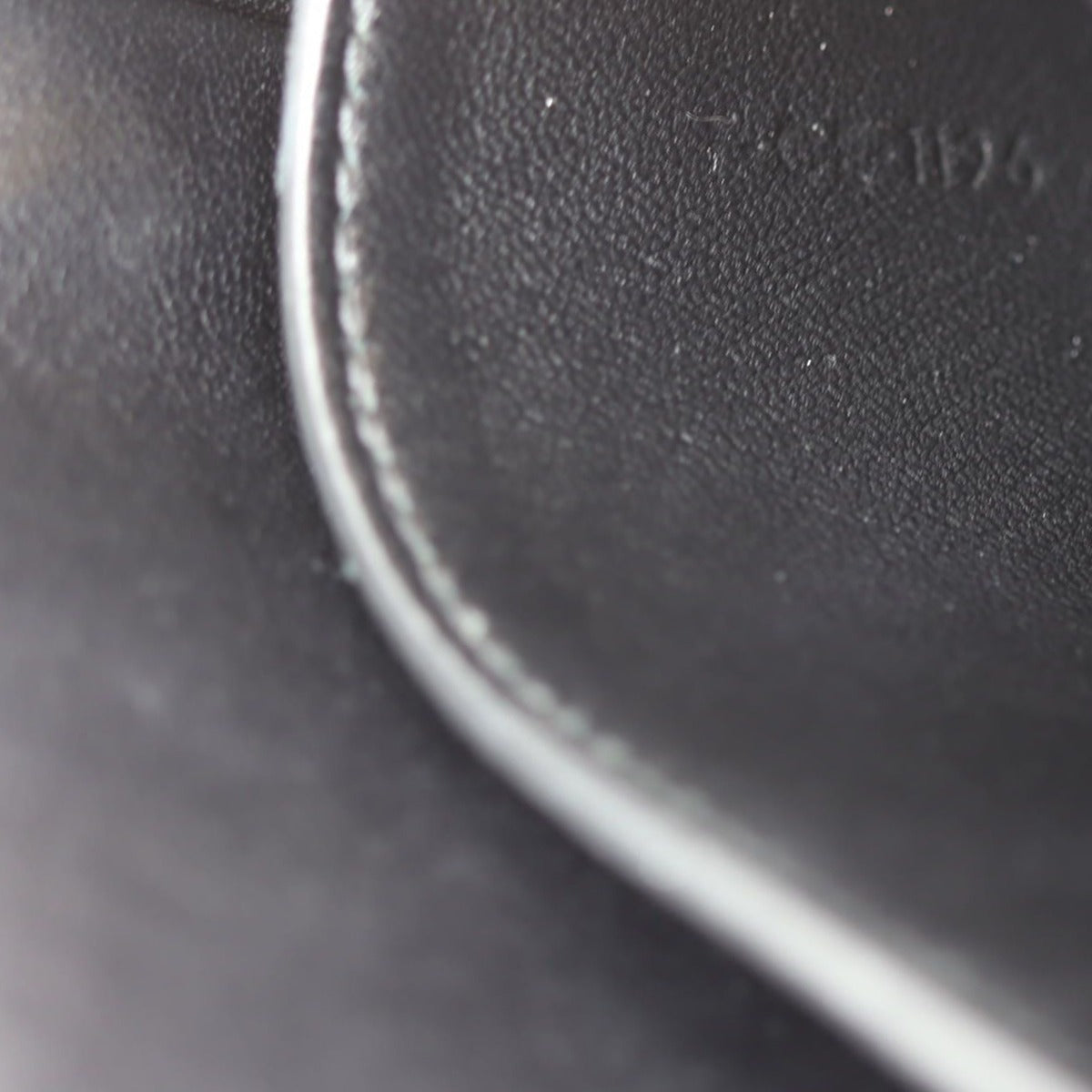 Celine Trotteur Medium Date code
