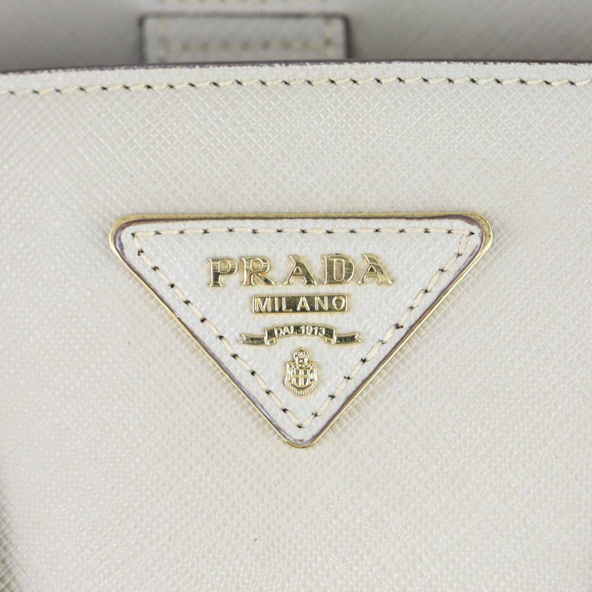 Prada Saffiano Bi-Colour Shopping Tote Hardware
