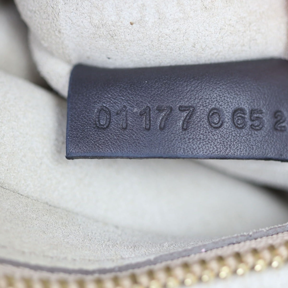 Chloe Faye Medium Shoulder Bag Date code
