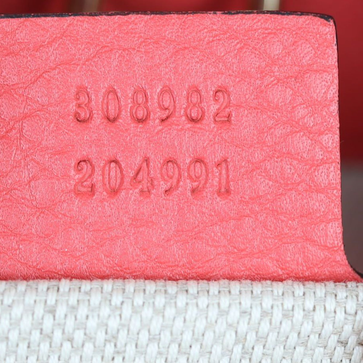 Gucci Soho Chain Shoulder Bag Medium Date code
