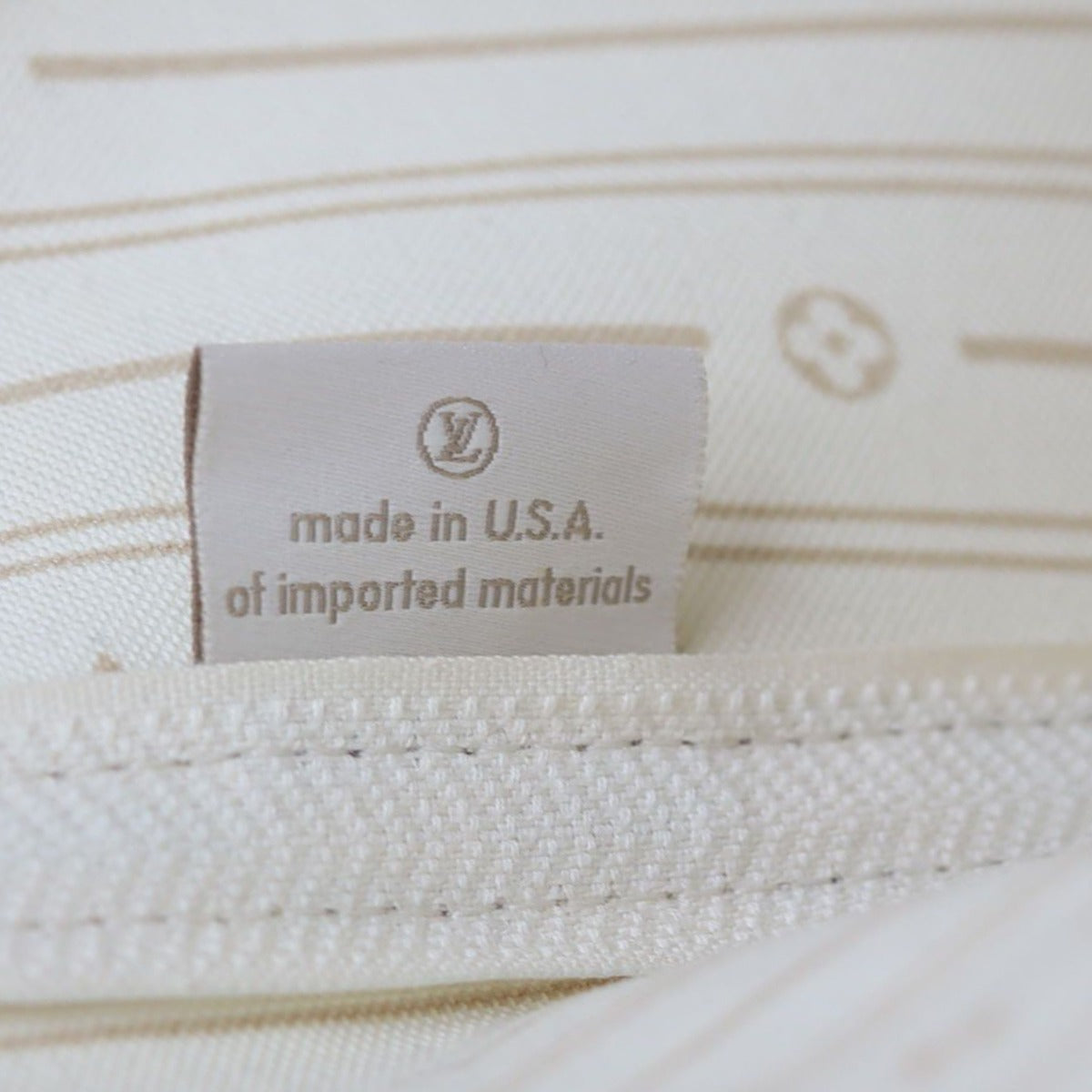 Louis Vuitton Neverfull MM Damier Azur Stamp

