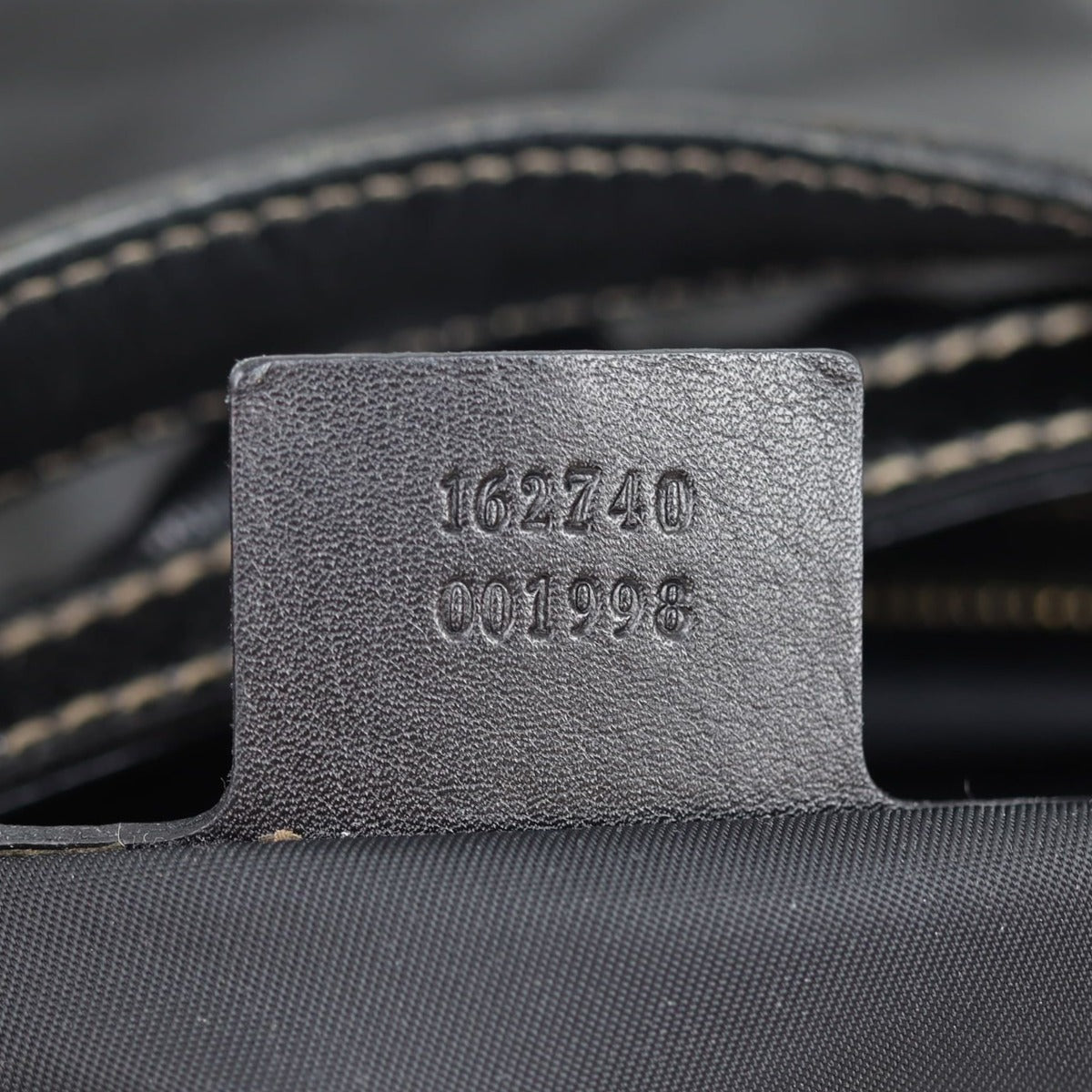 Gucci Patent Britt Hobo Medium Date code
