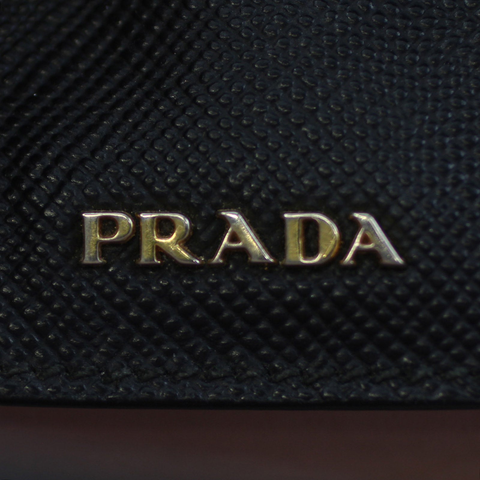 Prada Cuir Tote Bag Exterior