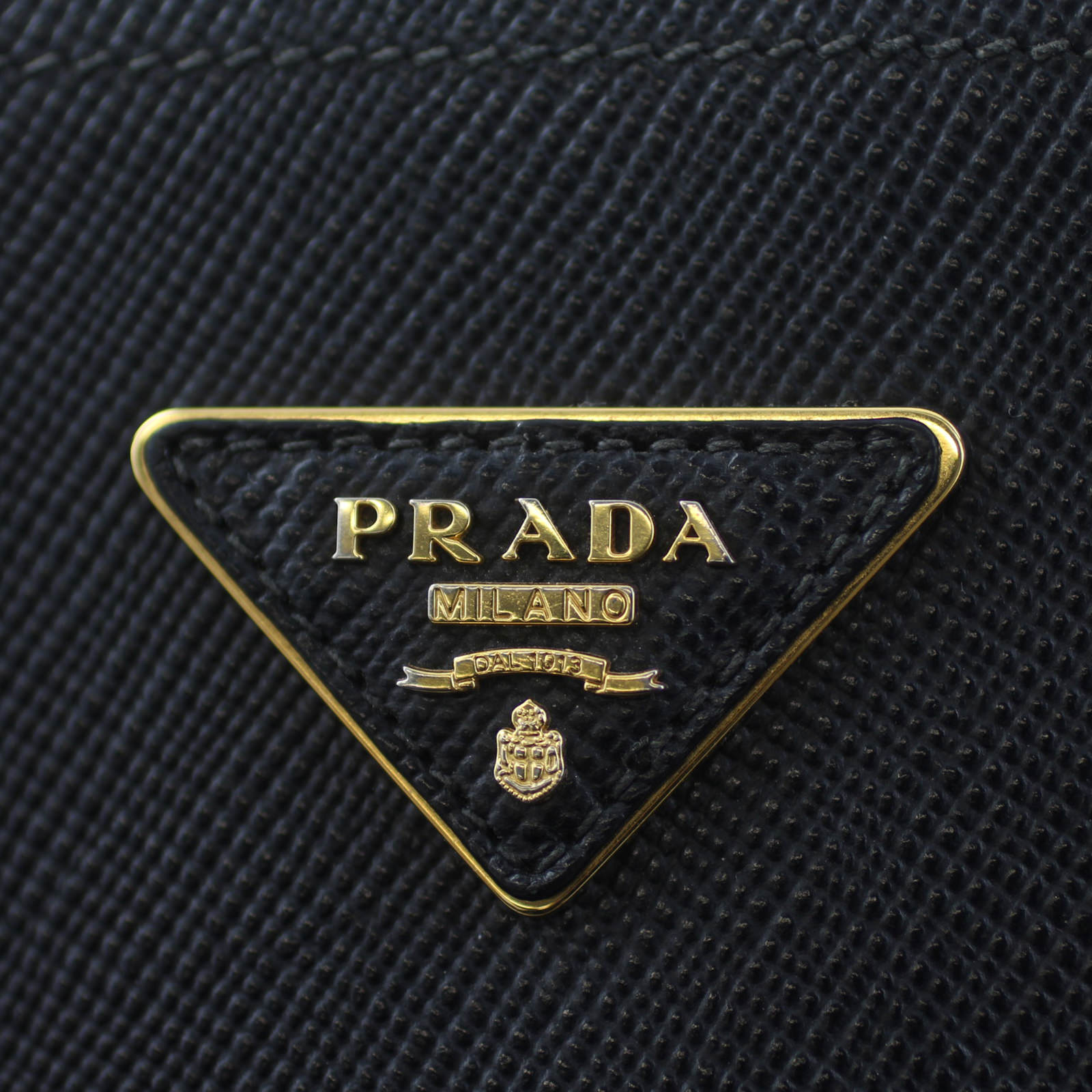 Prada Cuir Tote Bag Logo