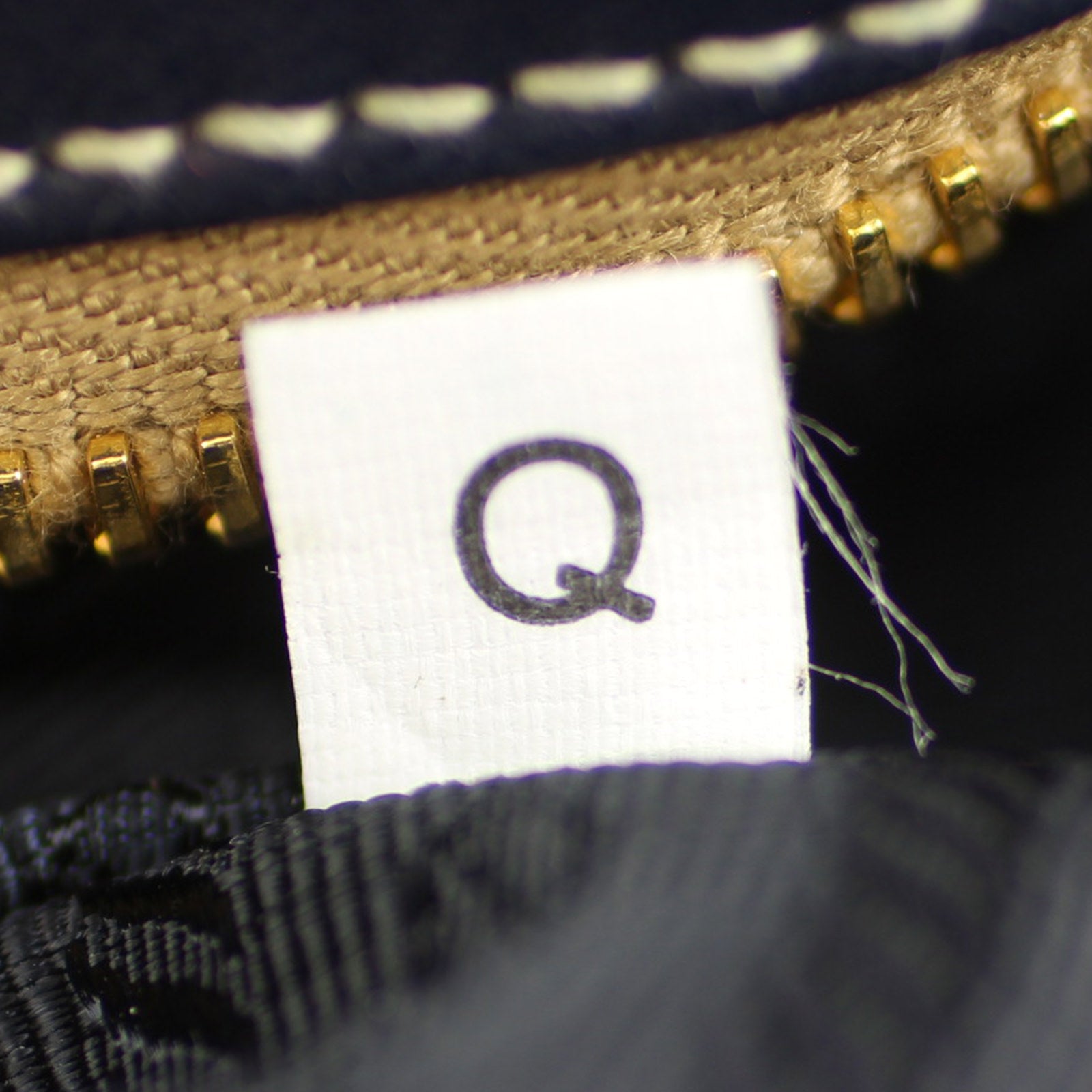 Prada Gathered Patent Bag Code