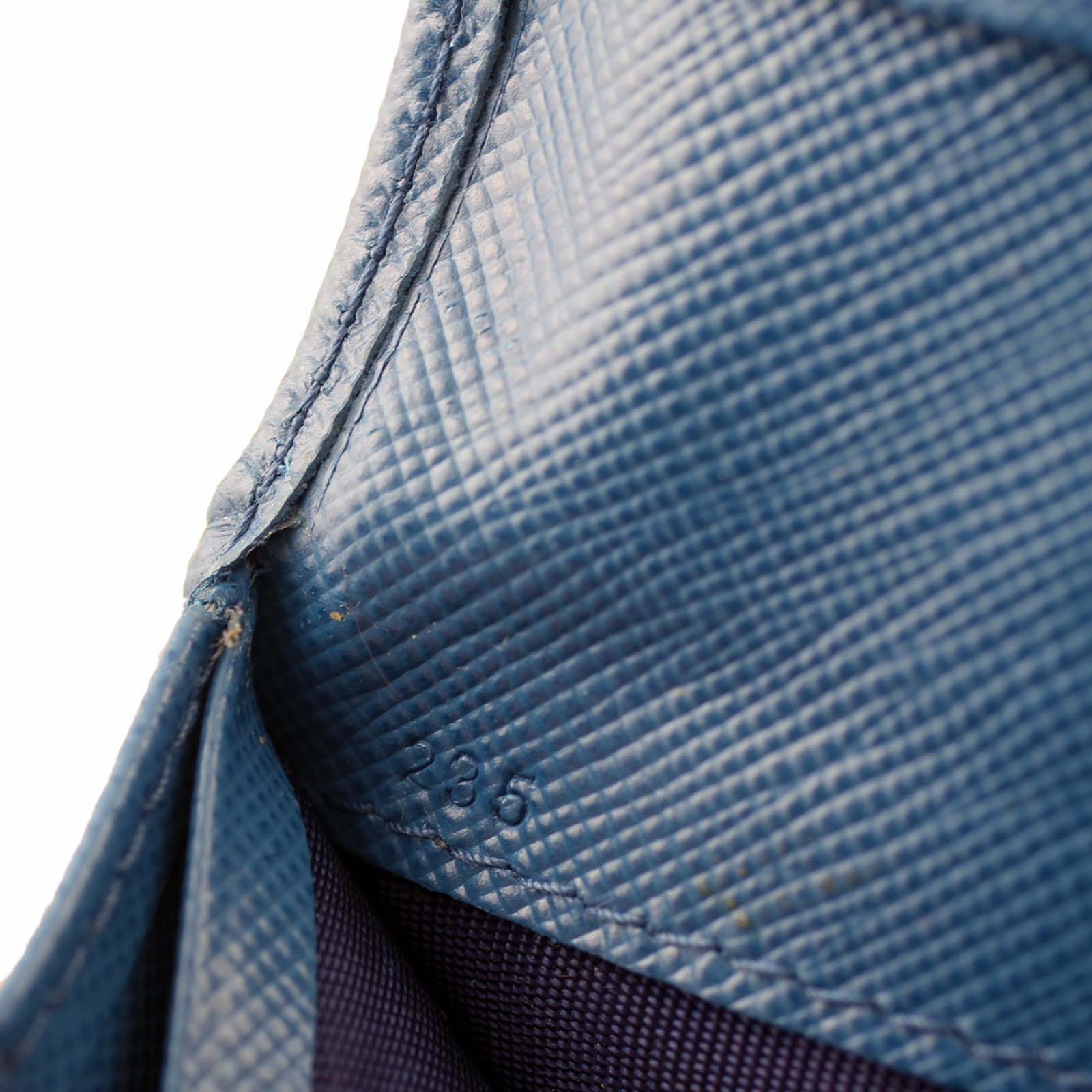 Prada Saffiano Continental Wallet Code