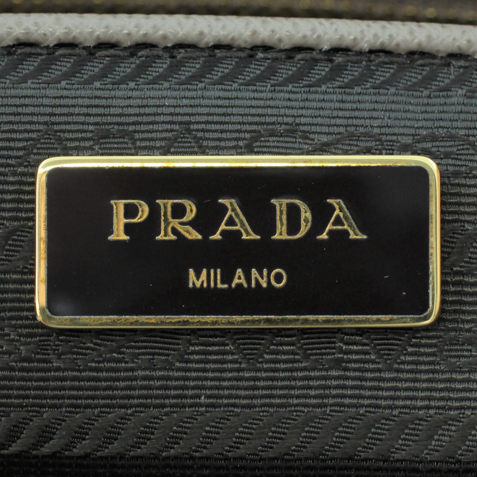 Prada Saffiano Lux Promenade Medium Stamp