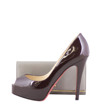 Prada Saffiano Metal Continental Wallet Scale