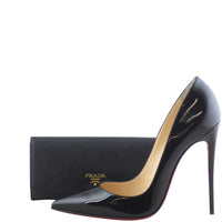 Prada Saffiano Wallet Scale