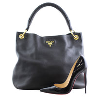 Prada Vitello Daino Hobo scale