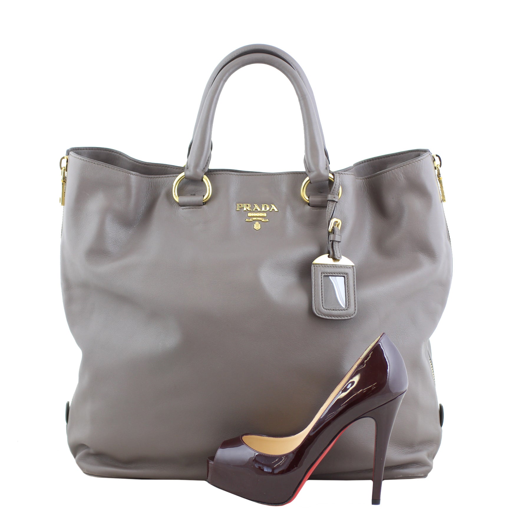 Prada Vitello Morbido Large Expandable Shopper Tote Scale