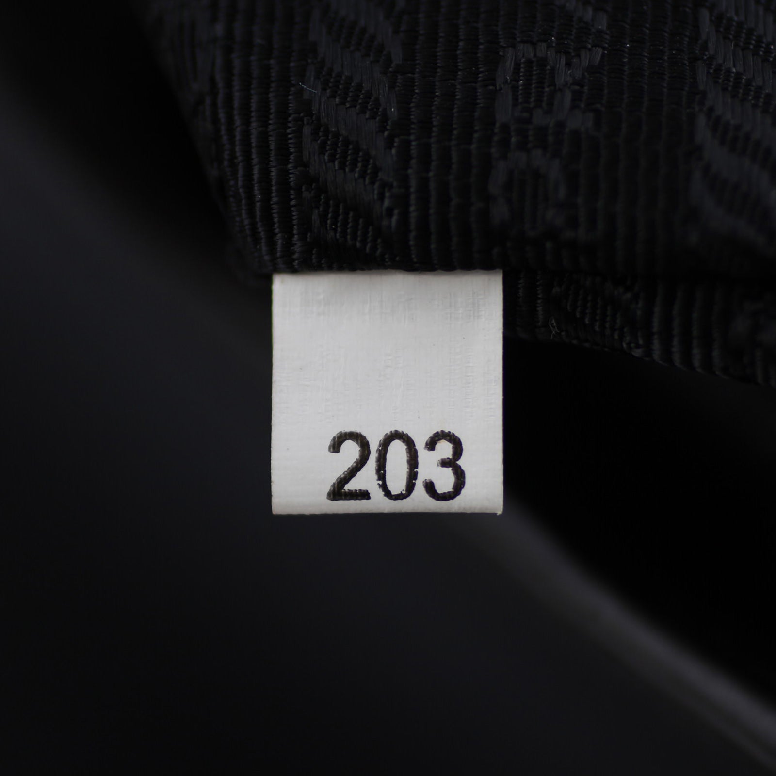 Prada Vitello Phenix Tote Code