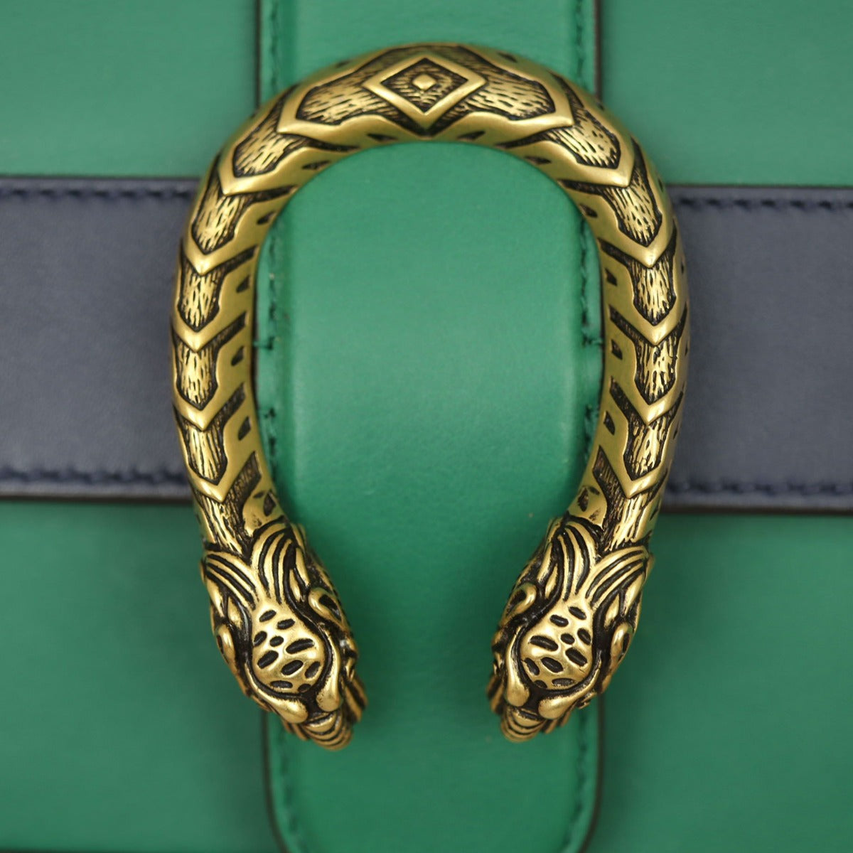 Gucci Dionysus Top Handle Medium Hardware
